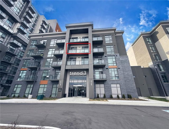 412 - 470 Dundas Street