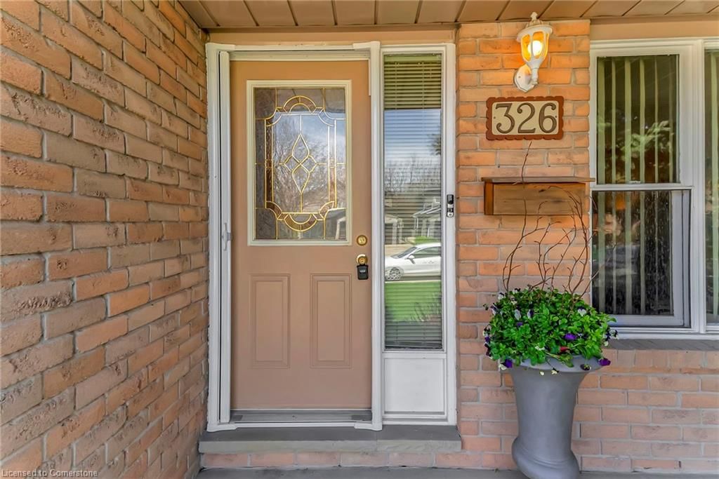 Single Family Residence for sale at 326 Greencedar Drive, Hamilton, Gurnett, L9C 7K6 - MLS: 40724012