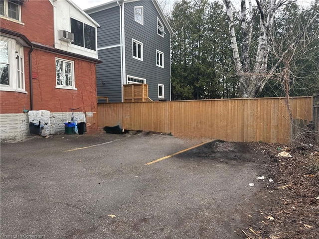 32 Simeon Street