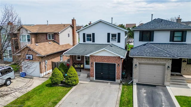 22 Tomahawk Drive