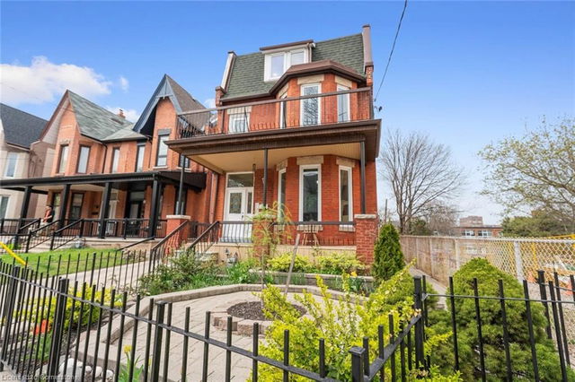 14 Churchill Avenue