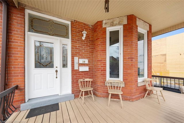 14 Churchill Avenue