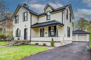 15 Chisholm Street