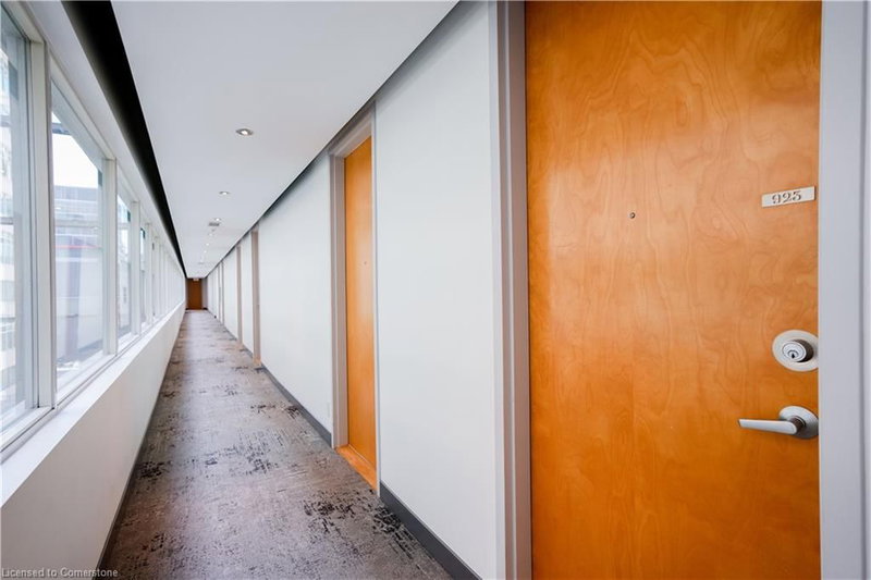 Room2