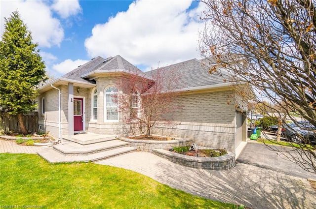 1 Strathroy Crescent