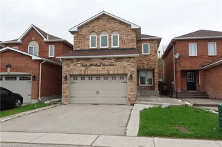 315 Marshall Crescent