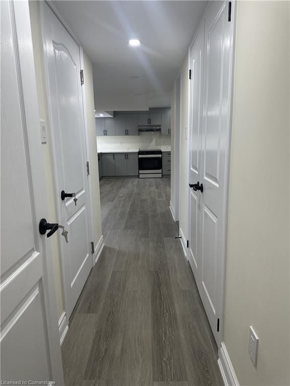 Basement Apt - 55 Fairey Crescent