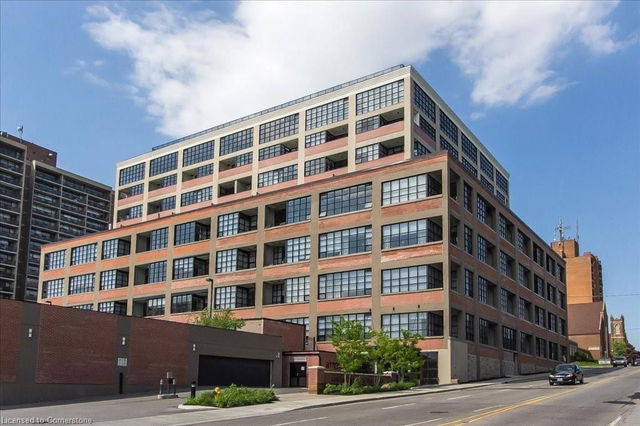 317 - 112 Benton Street