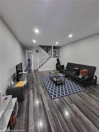18 - 8646 Willoughby Drive