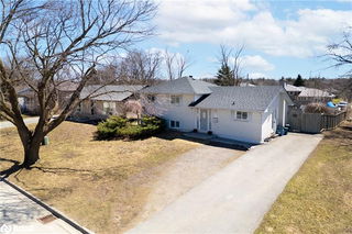 69 Ottaway Avenue