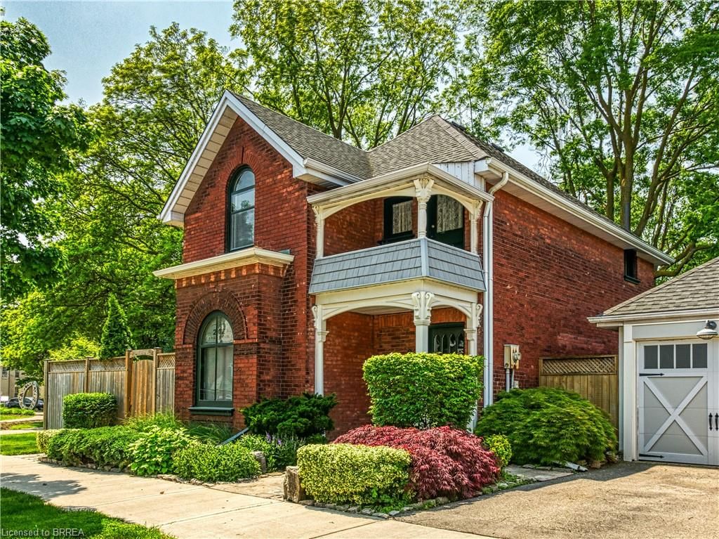 Single Family Residence for sale at 242 Brant Avenue, Brantford, Lansdowne, N3T 3J5 - MLS: 40724592