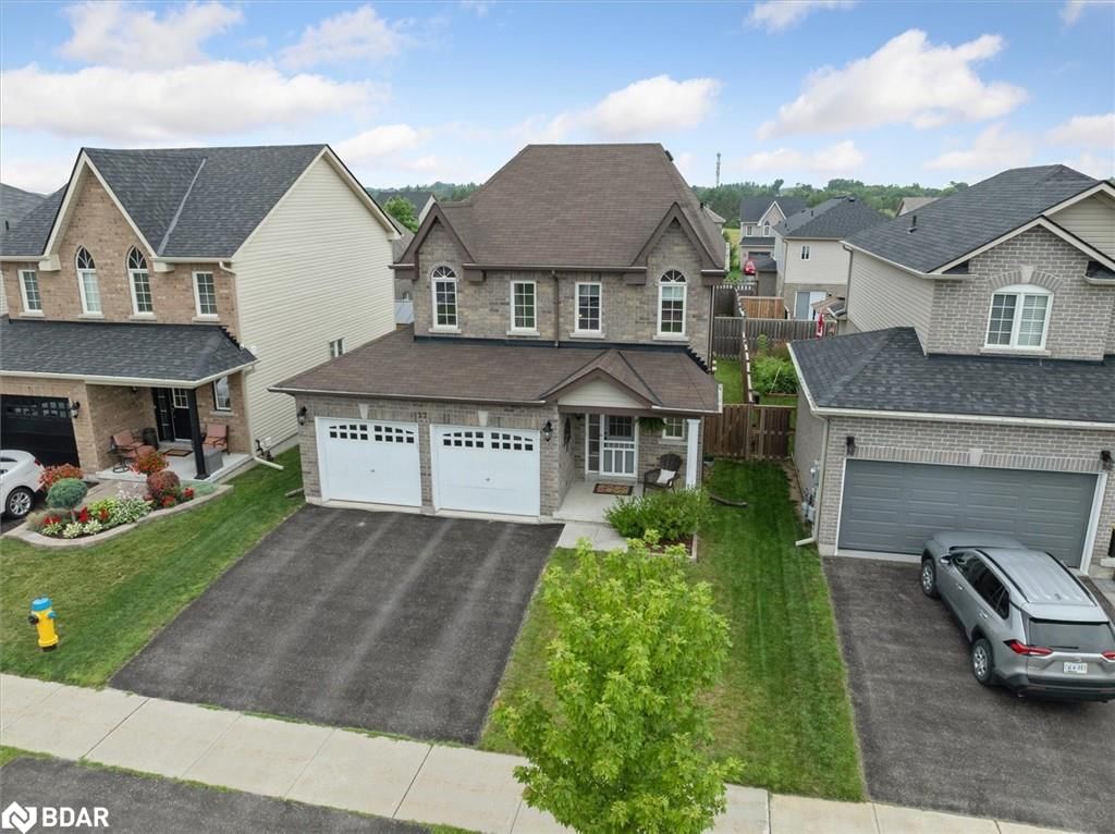 Single Family Residence for sale at 37 Gunsolus Road, Lindsay, Lindsay (Town), K9V 0E4 - MLS: 40724664