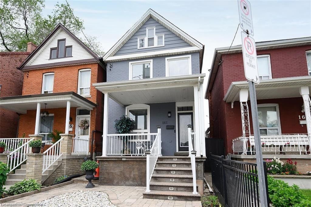 Single Family Residence for sale at 161 Oak Avenue, Hamilton, Keith, L8L 5M9 - MLS: 40724720
