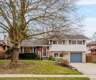 21 Highland Crescent