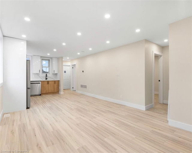 1 - 264 Thayer Avenue