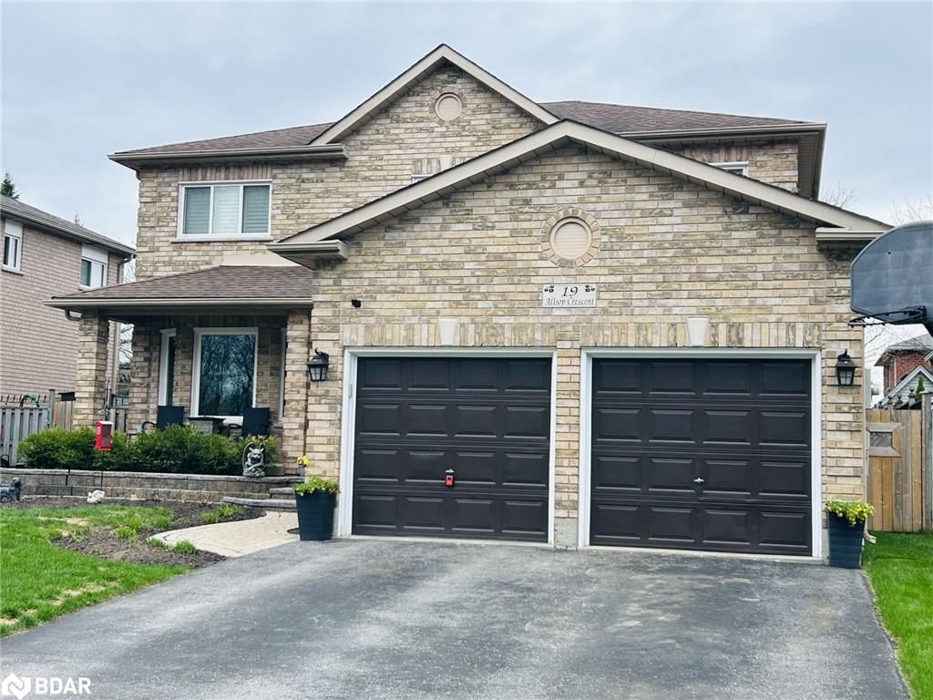 Single Family Residence for sale at 19 Allsop Crescent, Barrie, Holly, L4N 8T6 - MLS: 40724852