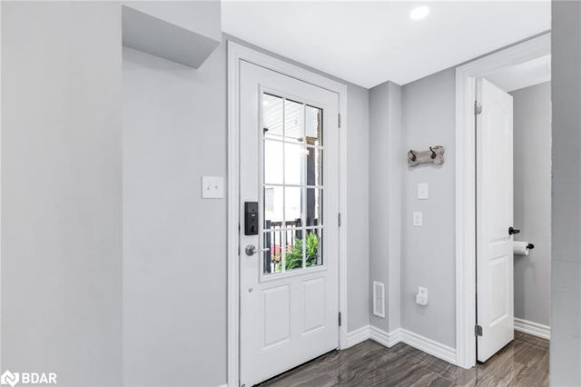 11 Kodiak Terrace