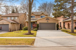 4043 Trapper Crescent