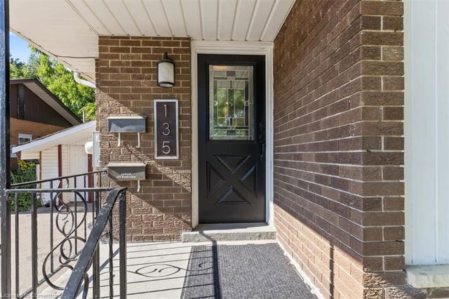 135 Ruskview Road