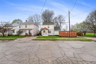 94 Hiawatha Street