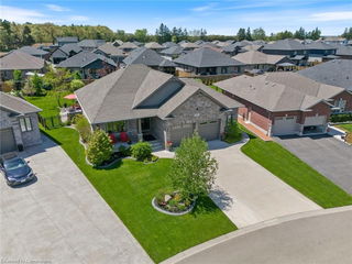 87 Allandale Crescent