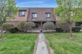 25 - 285 Sandowne Drive