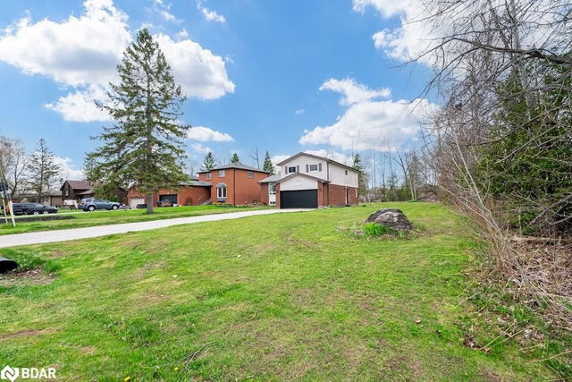 2252 Richard Street
