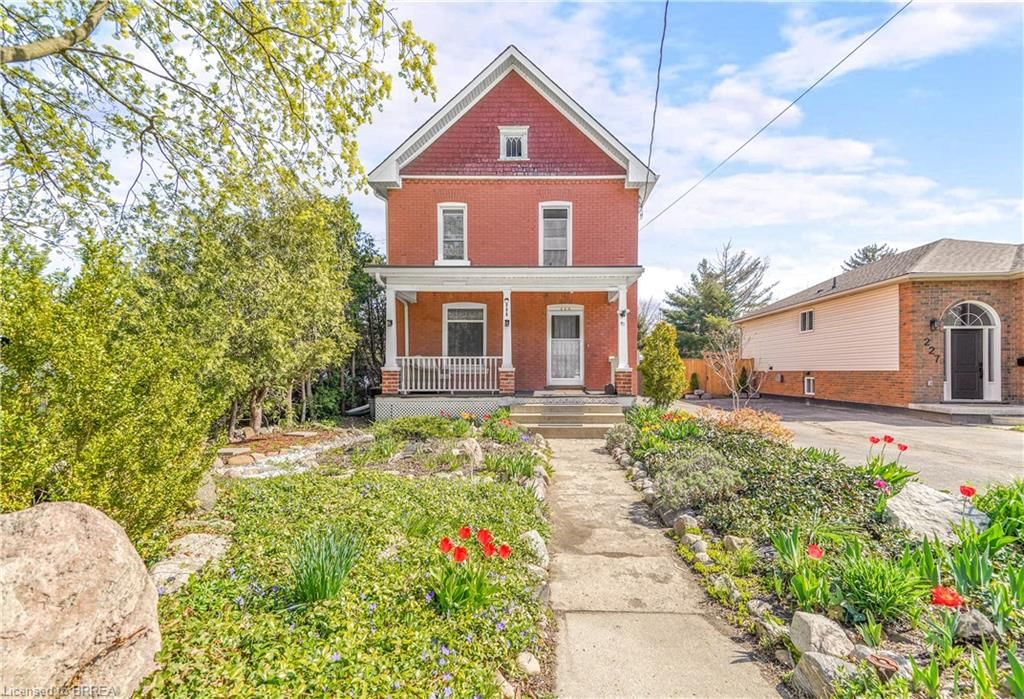 Single Family Residence for sale at 225 Charing Cross Street, Brantford, Terrace Hill, N3R 2J7 - MLS: 40725378