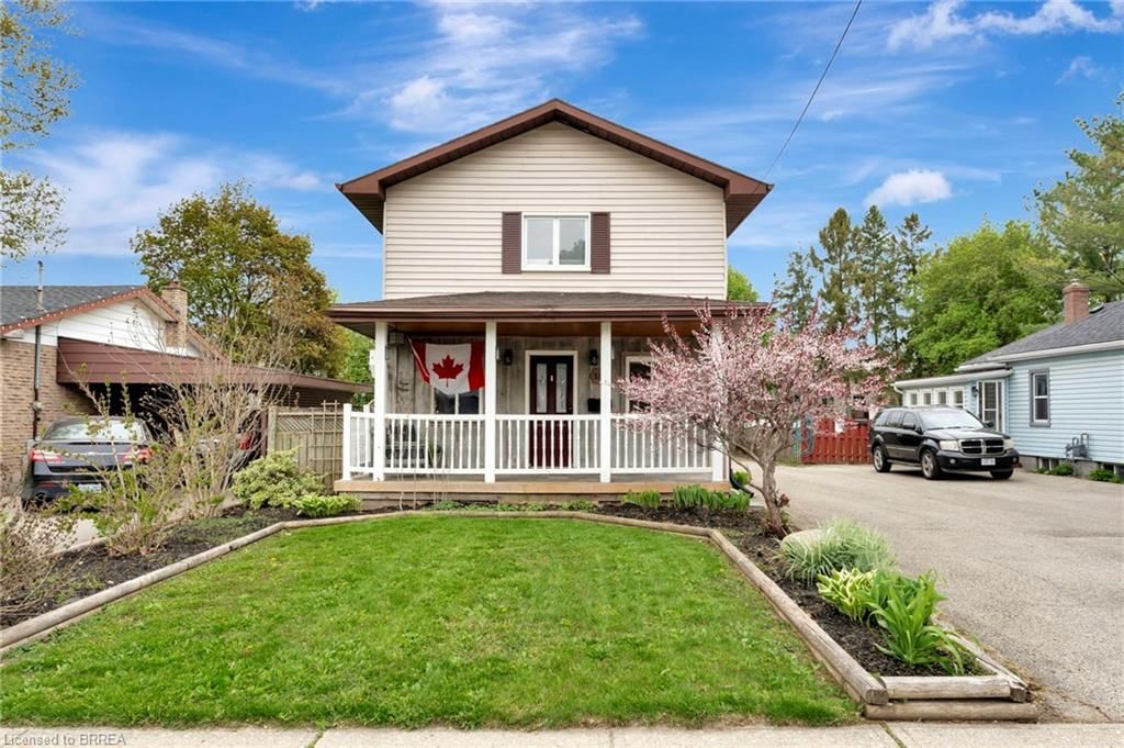 Single Family Residence for sale at 126 Silver Street, Paris, Fair Grounds, N3L 1V4 - MLS: 40725564