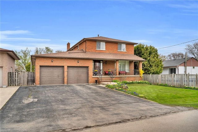 6 Leckie Avenue