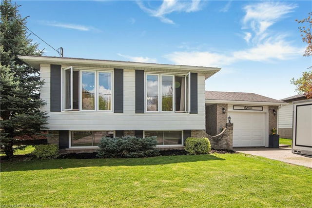 18 Hewitt Drive