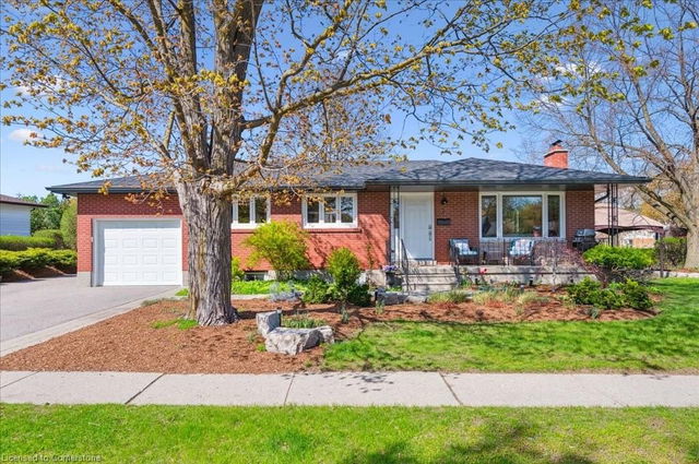 3 Carnaby Crescent