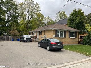 17 Academy Road
