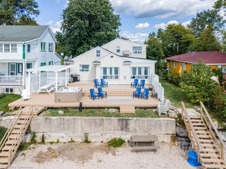 12241-12238 Lakeshore Road
