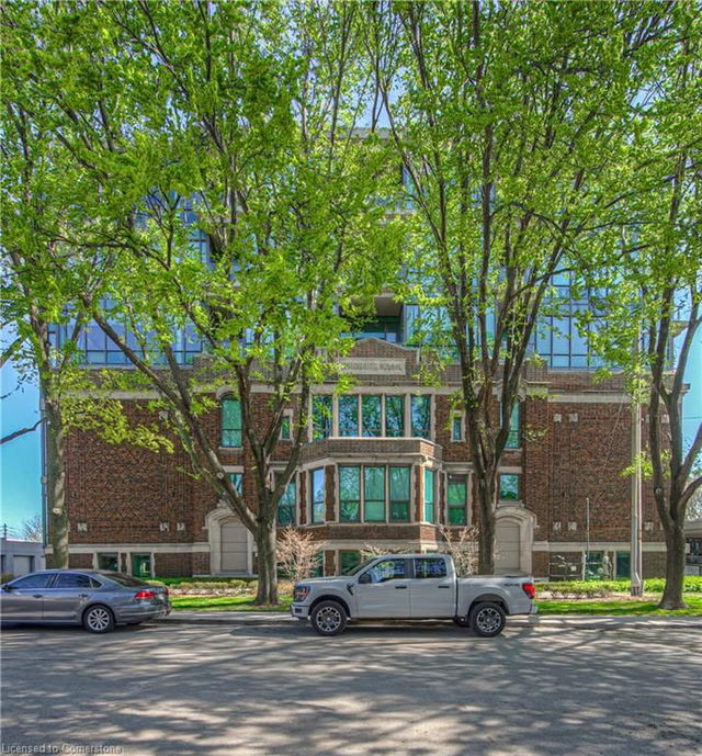 401 - 50 Murray Street