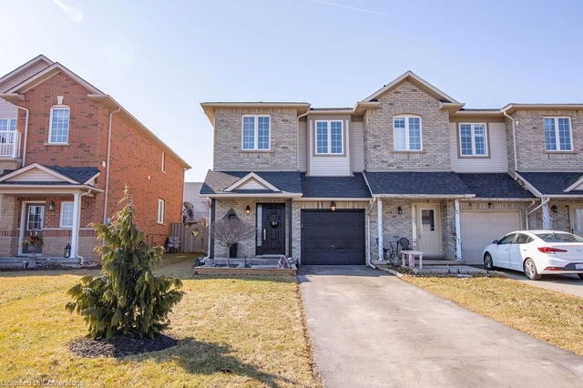 66 Whitefish Crescent