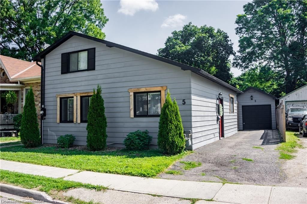 Single Family Residence sold at 5 Haddington Street, Cambridge, Elgin Park/Coronation, N1R 3P8 - MLS: 40726172