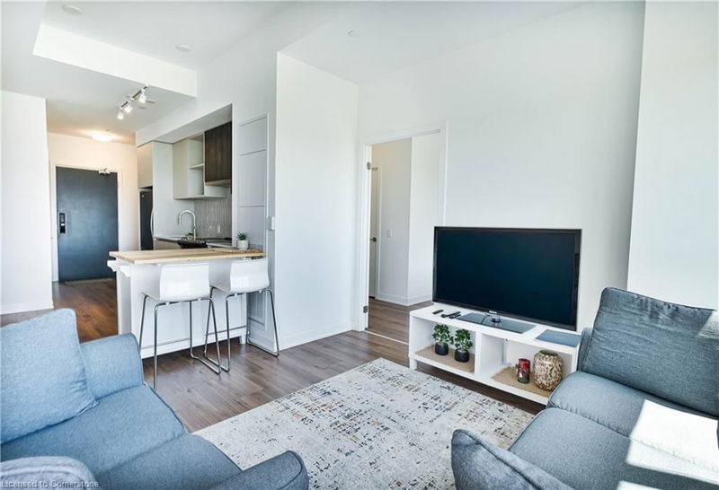 Room2
