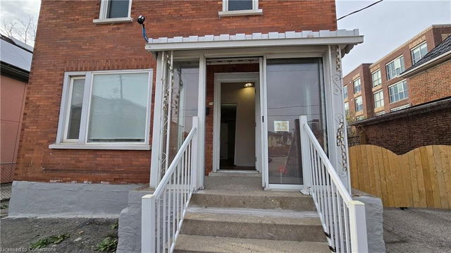 25 Bridgeport Road