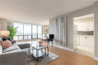 306 - 2055 Upper Middle Road