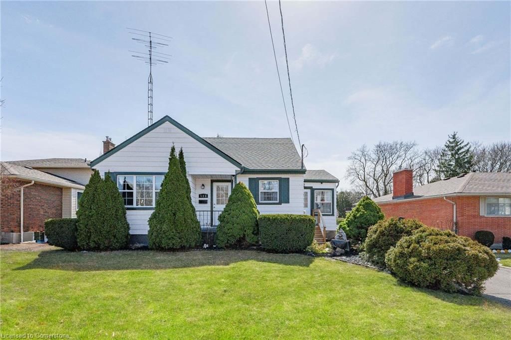 Single Family Residence for sale at 513 Speedvale Avenue, Guelph, Victoria North, N1E 1P5 - MLS: 40726598