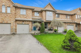 41 Magnolia Crescent