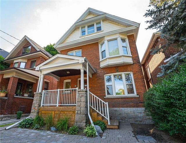 3 - 102 LOWER UNIT Gladstone Avenue