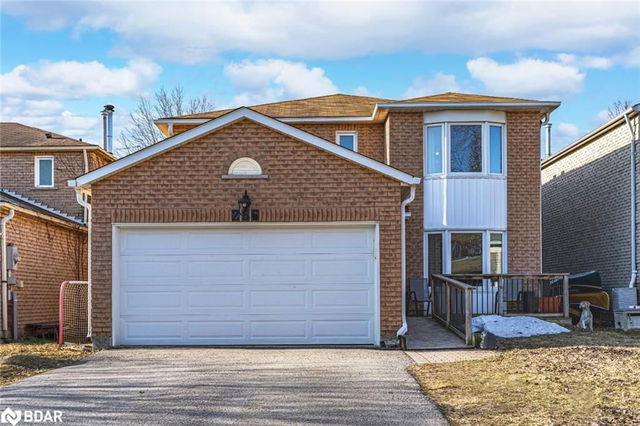 256 Hickling Trail