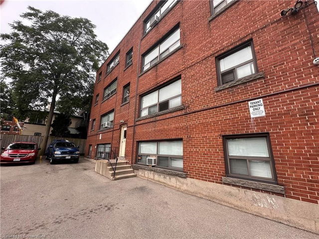 14 - 119 Macnab Street