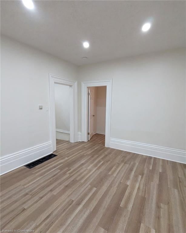 Single Family Residence for sale at 21 Sarah Street, Brantford, East Ward, N3S 2Z5 - MLS: 40727010
