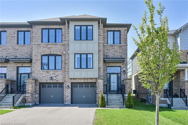 66 Crafter Crescent