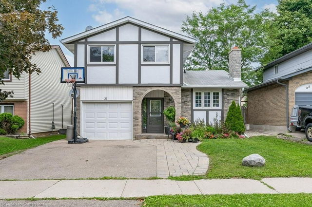 31 Driftwood Place