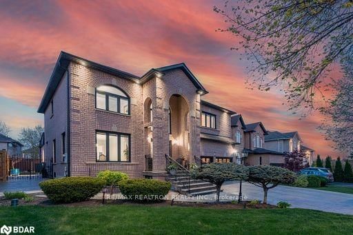 9 Mendocino Drive