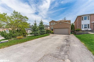 58 Carruthers Crescent